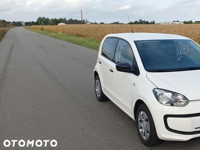 Volkswagen up! (BlueMotion Technology) beats