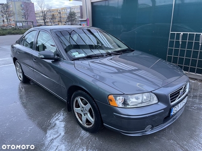 Volvo S60 2.4 Momentum