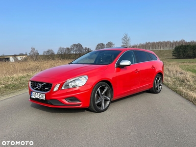 Volvo V60 D2 R-Design