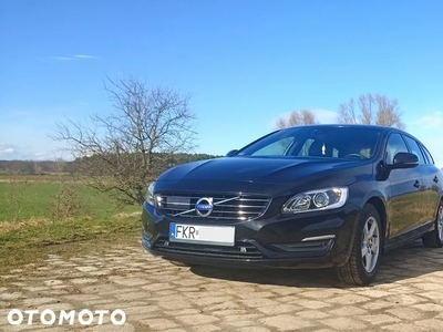 Volvo V60 D3 Drive-E Momentum