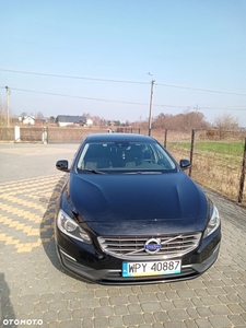 Volvo V60 D4 Drive-E Base