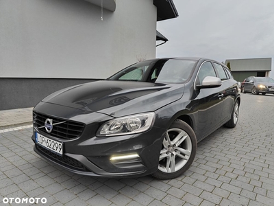 Volvo V60 D4 R-Design