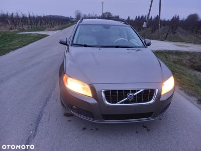 Volvo V70 2.0D Momentum