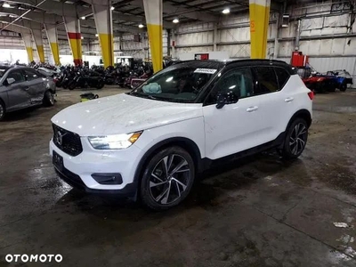 Volvo XC 40 T5 AWD R-Design