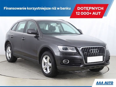 Audi Q5 I SUV Facelifting 2.0 TDI clean diesel 190KM 2016