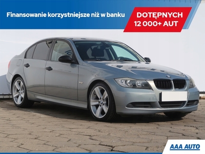 BMW Seria 3 E90-91-92-93 Limuzyna E90 320i 150KM 2005