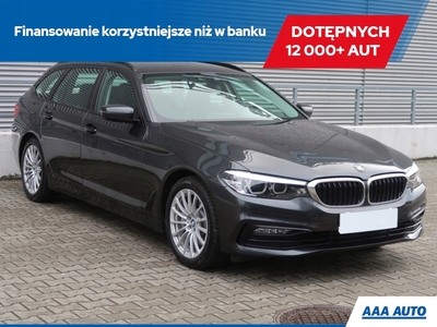 BMW Seria 5 G30-G31 Touring 530i 252KM 2017