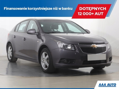 Chevrolet Cruze Hatchback 5d 1.6 16V DOHC 124KM 2012