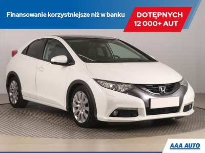 Honda Civic IX Hatchback 5d 1.8 i-VTEC 142KM 2013