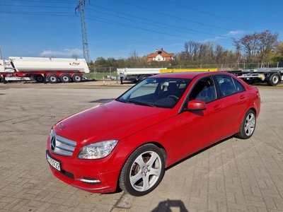 Mercedes Klasa C W204 Limuzyna 2.2 200 CDI 136KM 2010