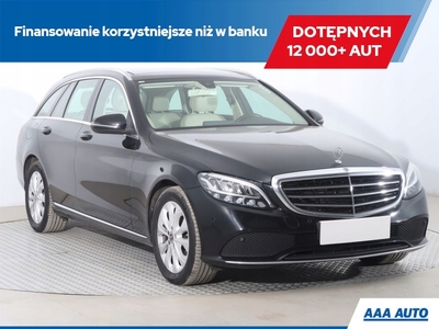 Mercedes Klasa C W205 Kombi Facelifting 2.0 220d 194KM 2019