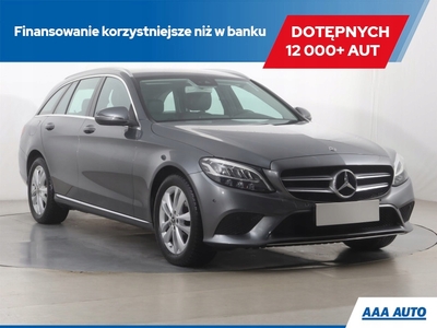 Mercedes Klasa C W205 Kombi Facelifting 2.0 220d 194KM 2019