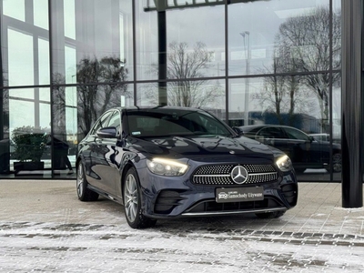 Mercedes Klasa E W213 Limuzyna Facelifting 2.0 E200 197KM 2020