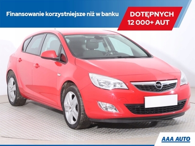 Opel Astra J Hatchback 5d 1.4 Turbo ECOTEC 140KM 2011