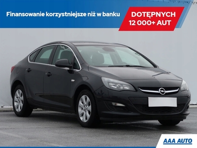 Opel Astra J Sedan 1.6 Twinport ECOTEC 115KM 2016