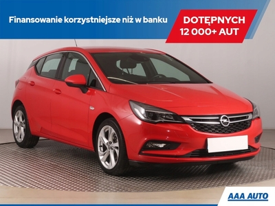 Opel Astra K Hatchback 5d 1.4 Turbo 150KM 2016