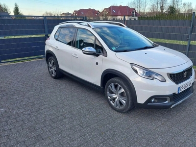 Peugeot 2008 I SUV Facelifting 1.2 PureTech 130KM 2017