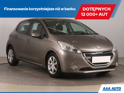 Peugeot 208 I Hatchback 3d 1.4 VTI 95KM 2012