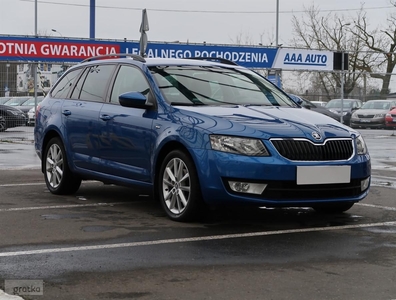 Skoda Octavia III , Navi, Klimatronic, Tempomat, Podgrzewane siedzienia