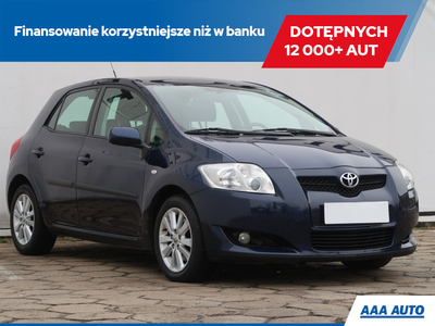 Toyota Auris I Hatchback 2.0 D-4D 125KM 2007