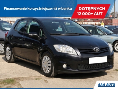 Toyota Auris I Hatchback 5d Facelifting 1.6 Valvematic 132KM 2011