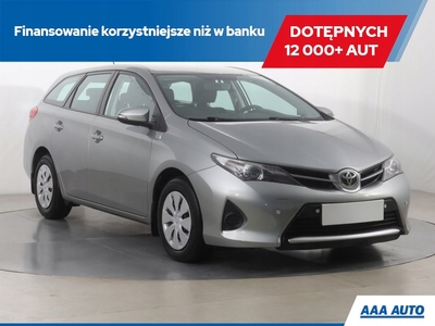 Toyota Auris II Touring Sports 1.3 Dual VVT-i 100 99KM 2014