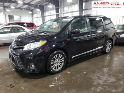 Toyota Sienna III 2018