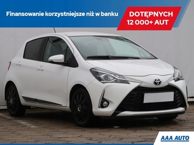 Toyota Yaris III Hatchback 5d Facelifting 2017 1.5 Dual VVT-iE 111KM 2018