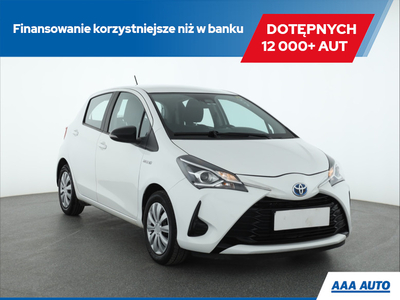 Toyota Yaris III Hatchback 5d Facelifting Hybrid 100KM 2017