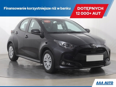 Toyota Yaris IV Hatchback 1.5 Dynamic Force 125KM 2021