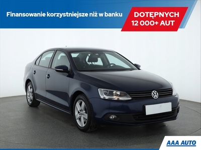 Volkswagen Jetta VI Sedan 1.4 TSI 122KM 2012