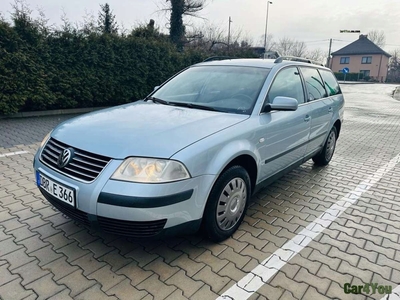 Volkswagen Passat B5 Kombi 1.6 102KM 2003