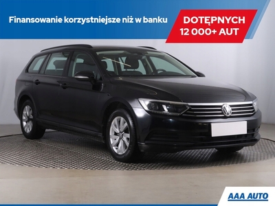 Volkswagen Passat B8 Variant 1.6 TDI BlueMotion SCR 120KM 2017