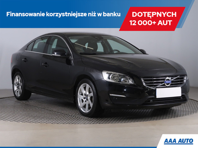 Volvo S60 II Sedan Facelifting 1.6 D2 115KM 2015