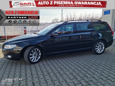 Volvo V70 III 2.0 D3 150 KM skóra nawigacja alufelgi gwarancja