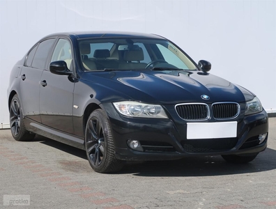 BMW SERIA 3 IV (E90/E91/E92/E93) BMW SERIA 3 , Salon Polska, Skóra, Klima, Parktronic