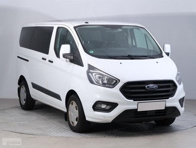 Ford Transit Custom , L1H1, 9 Miejsc