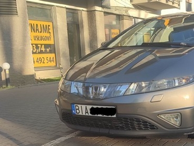 Honda Civic VIII 1.8 Executive