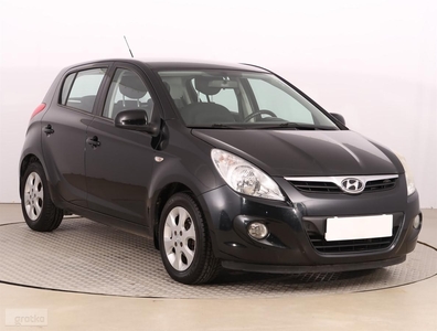 Hyundai i20 , Klima, Parktronic,ALU