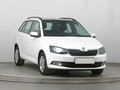 Skoda Fabia 2019 1.0 TSI 43734km Kombi