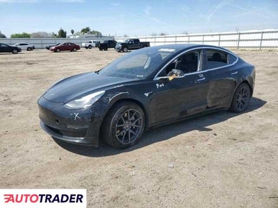 Tesla Pozostałe benzyna 2019r. (BAKERSFIELD)