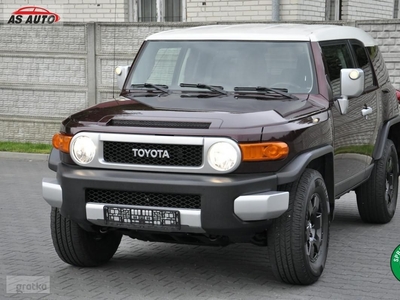 Toyota FJ Cruiser 4,0VVTi +LPG 239KM 4x4 Zarejestrowany