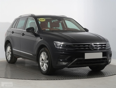 Volkswagen Tiguan , Salon Polska, 1. Właściciel, DSG, Navi, Klimatronic,