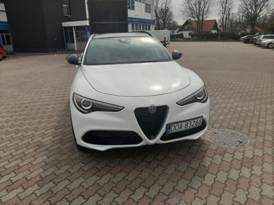 Alfa Romeo stelvio 2022