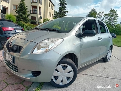 Auto bardzo zadbane,bardzo mały przebieg,oryginalny lakier