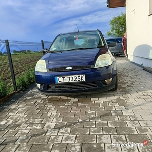 Ford Fiesta 1.4 benzyna+ gaz klima sprawna 2 komplety kół