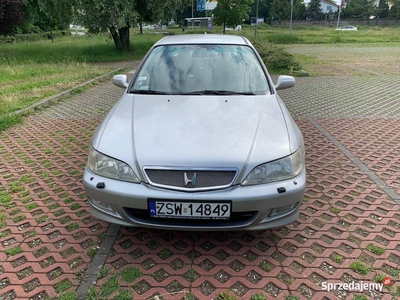 Honda Accord 1.8 vtec benzyna sedan