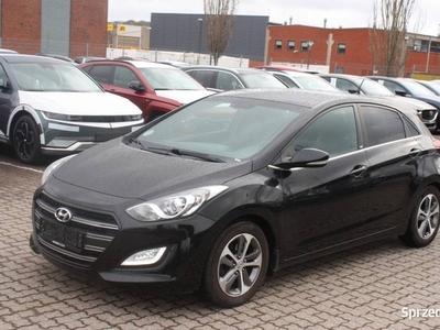 HYUNDAI I30 1.6 CRDi EM-EDITION SERWIS