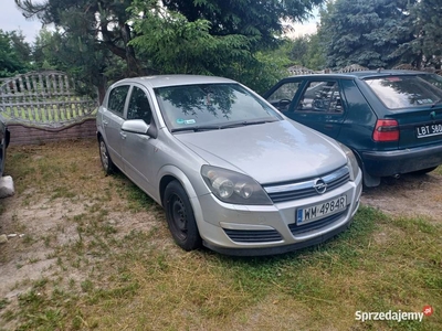 Opel Astra 1.6b 2004r.