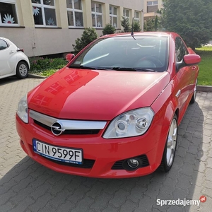 OPEL Tigra B TwinTop 1.8 - 125KM od kobiety